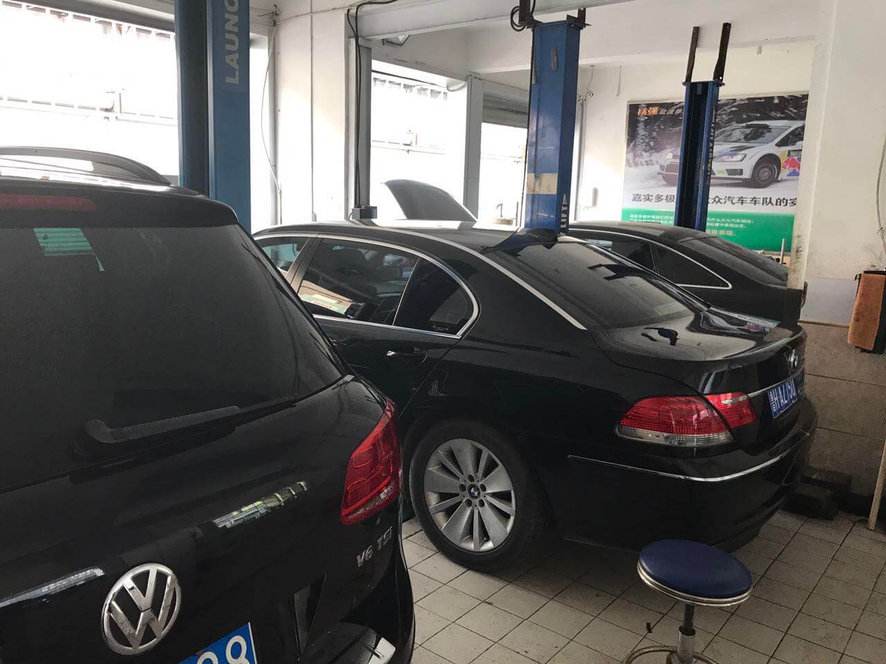 奧迪冷卻液表面一層油與哪些原因有關(guān)？