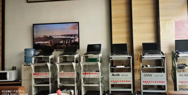 濟(jì)南奧迪維修發(fā)動(dòng)機(jī)水溫過高的各種原因是什么？