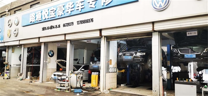 汽車發(fā)動機如何除塵?清潔汽車發(fā)動機灰的方法