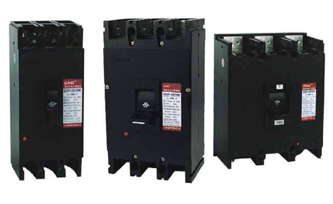 轎車發(fā)動(dòng)機(jī)加速無力是什么故障？